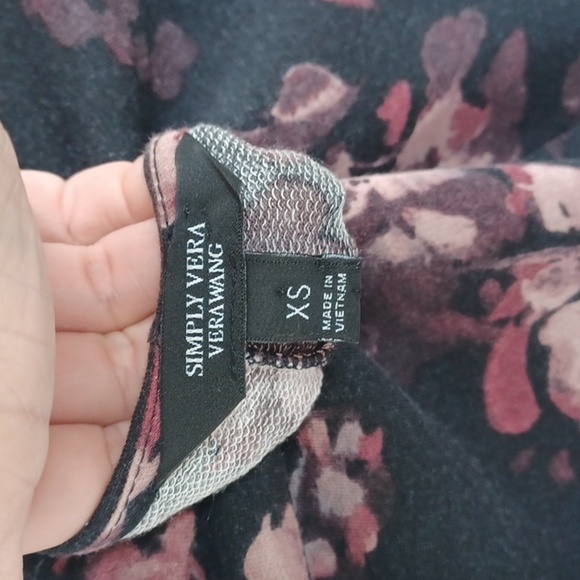 Simply Vera Wang Mid Length Short Sleeve Dress - XS Assymetrical Hem, 17" PTP - Picture 6 of 8